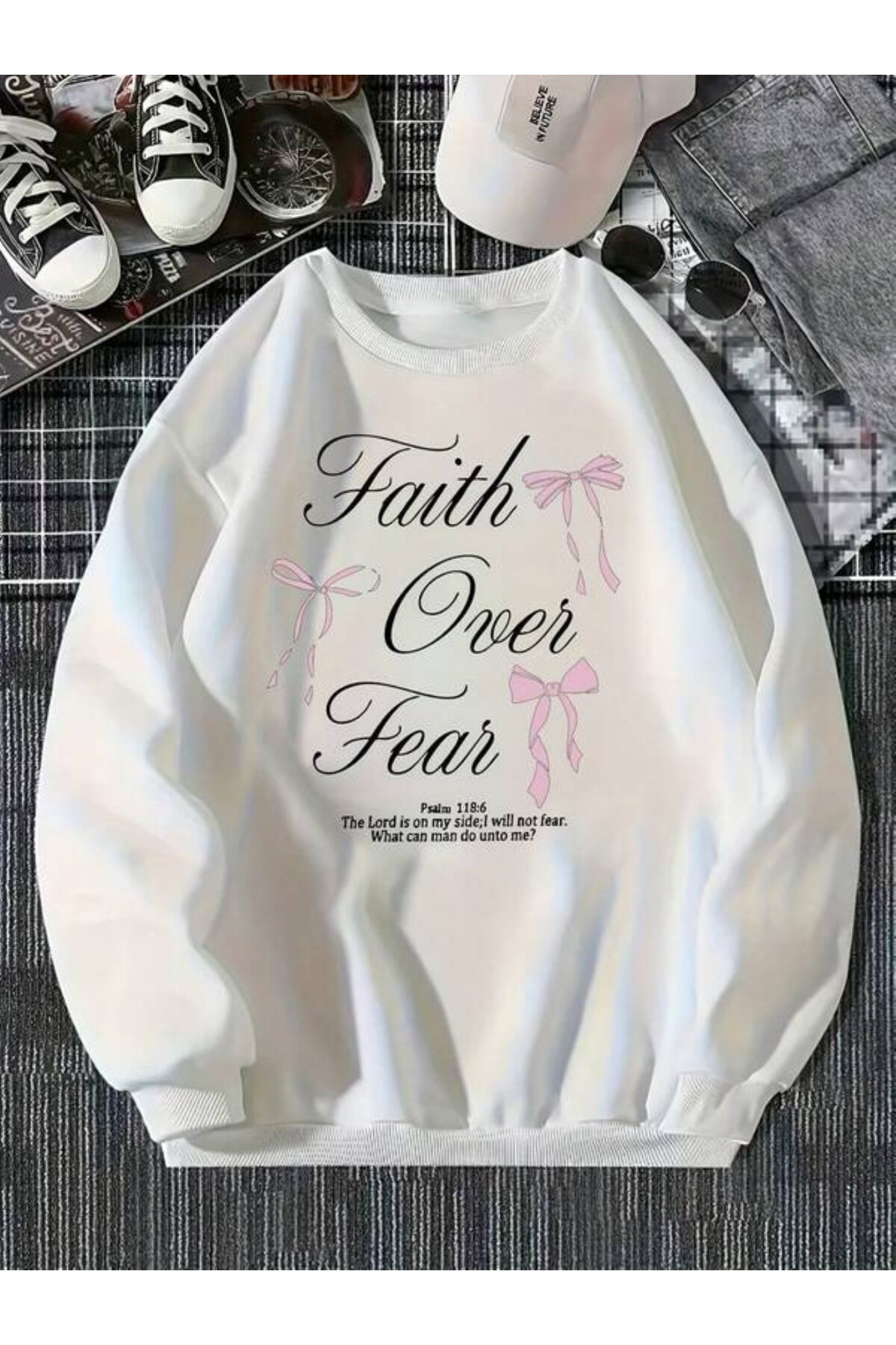 Faith Over Fear Baskılı Unisex Sweatshirt - Beyaz